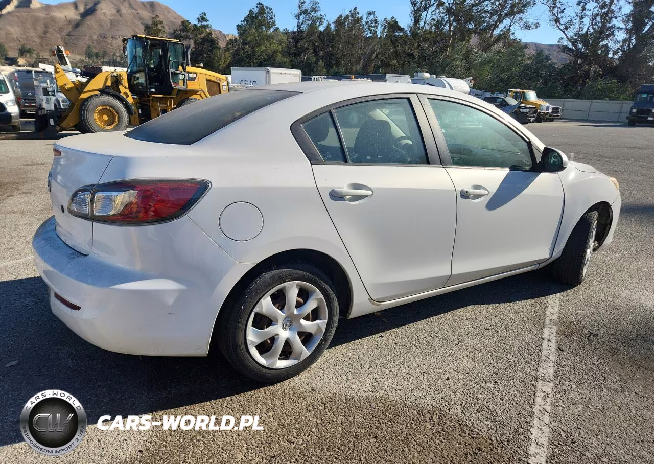 2013 Mazda 3 I VIN:JM1BL1TG2D1843261 - 3