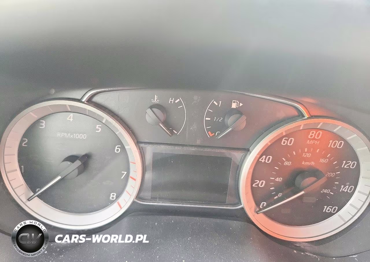2015 Nissan Sentra Sr VIN:3N1AB7AP3FY286463 - 9