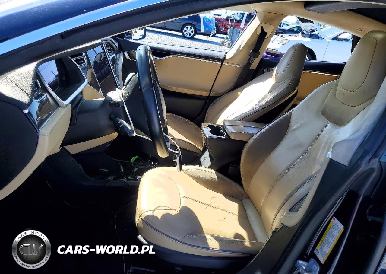 2013 Tesla Model S VIN:5YJSA1DP2DFP17042 - 7