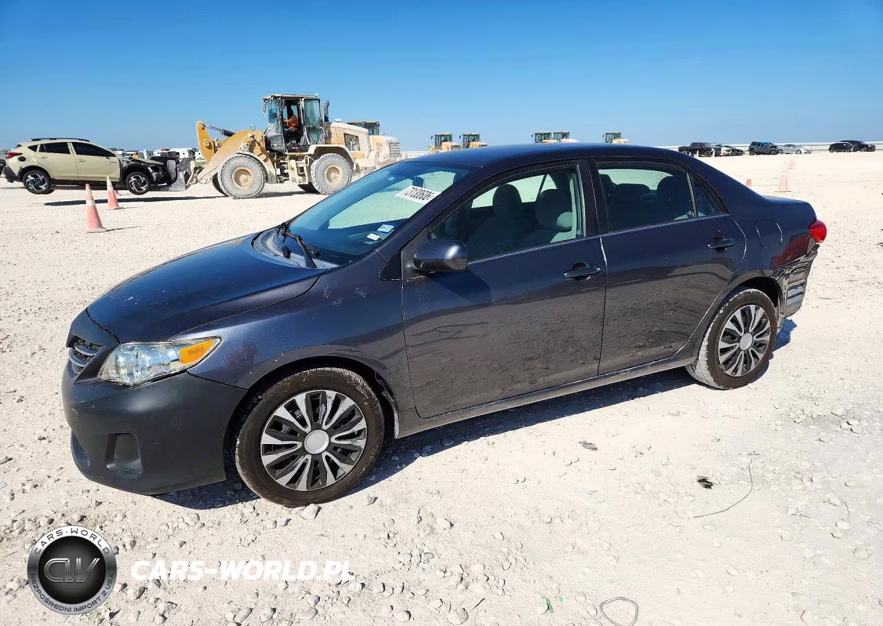 2013 Toyota Corolla Le