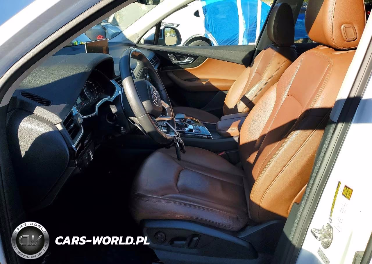 2018 Audi Q7 Premium Plus VIN:WA1LAAF78JD045051 - 7