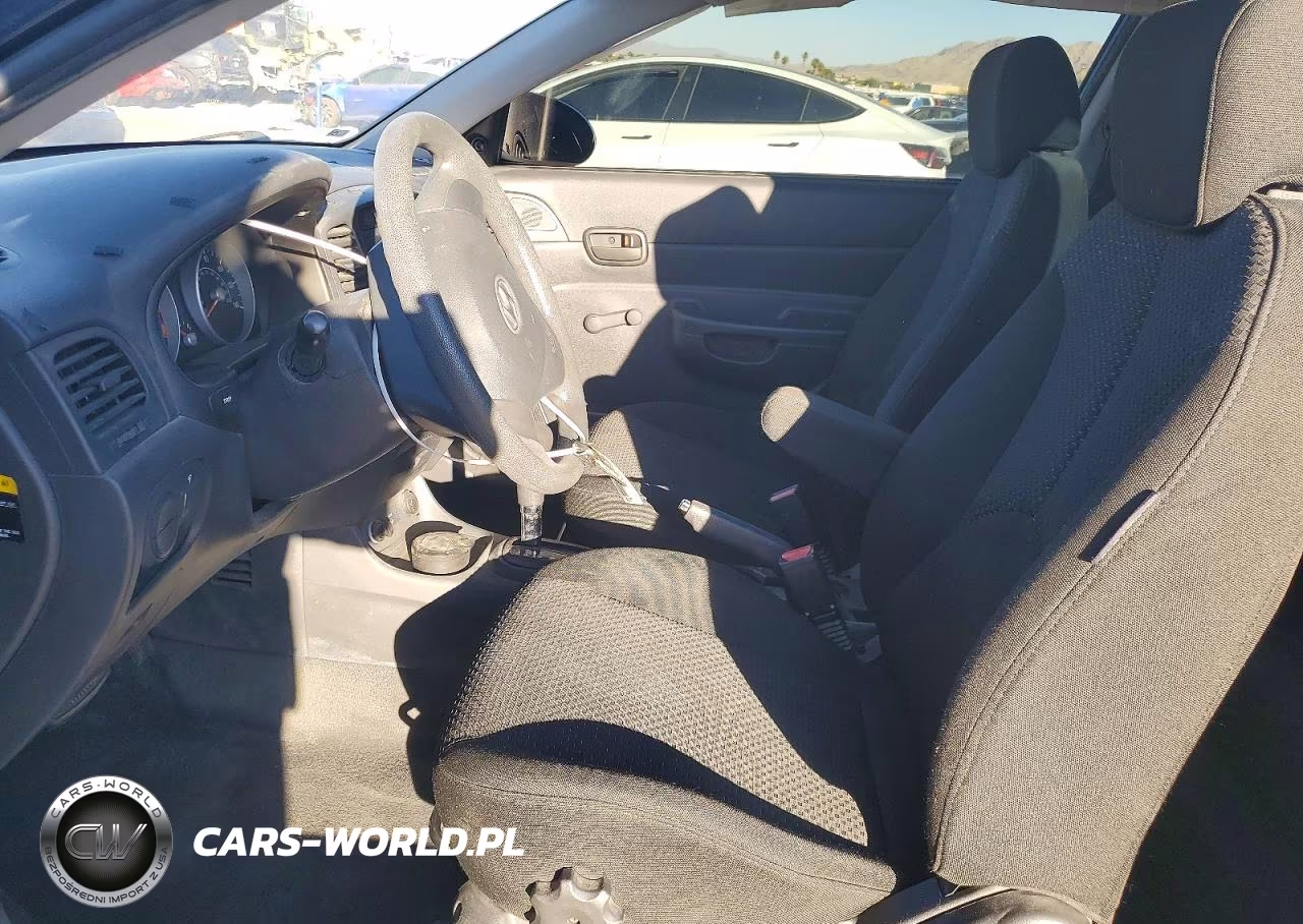 2009 Hyundai Accent Gs VIN:KMHCM36C19U109539 - 7