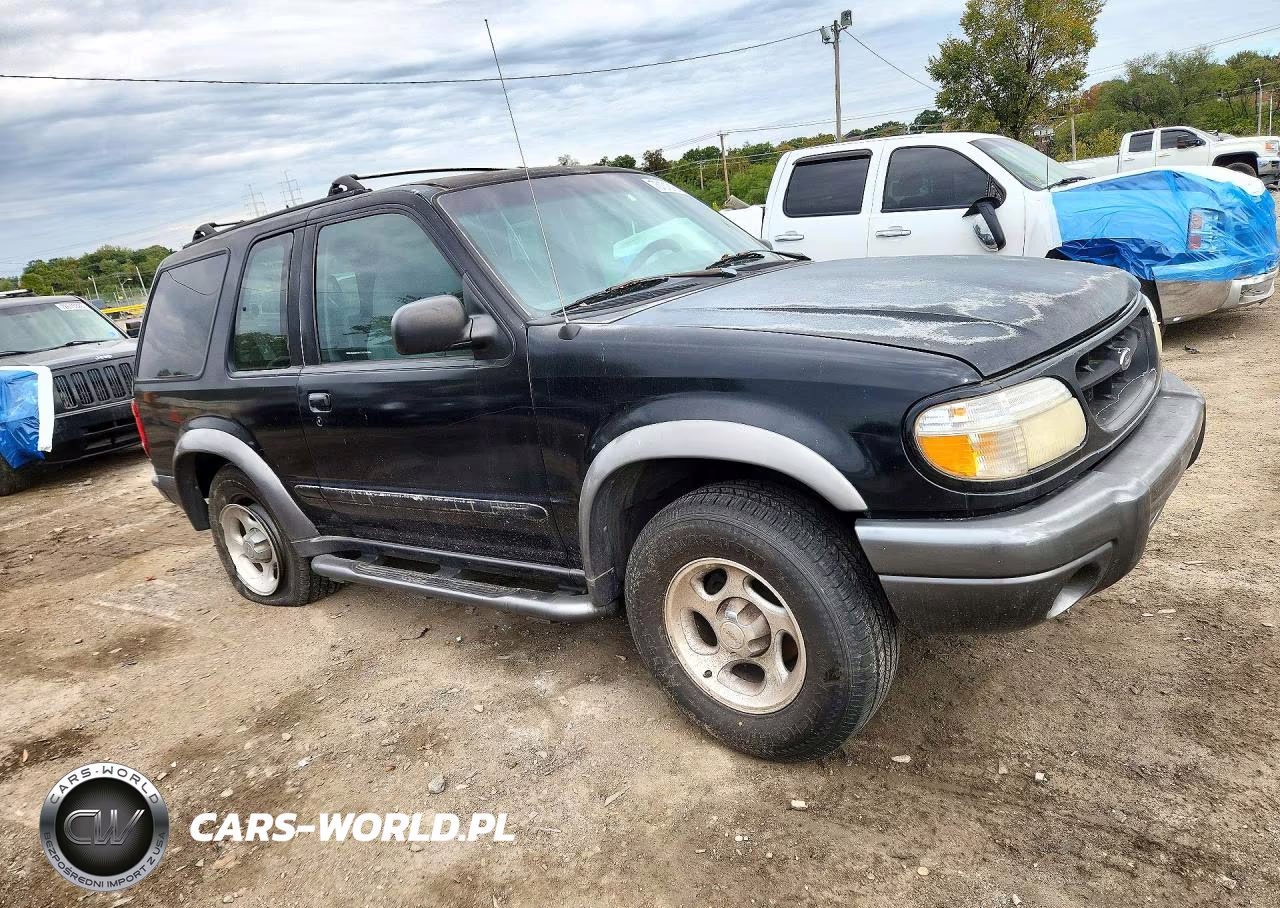 1999 Ford Explorer VIN:1FMYU24EXXUA14043 - 4