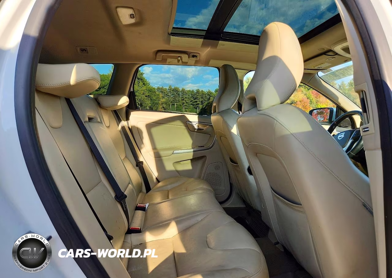 2015 Volvo Xc60 T6 Premier+ VIN:YV4902RC9F2571495 - 11