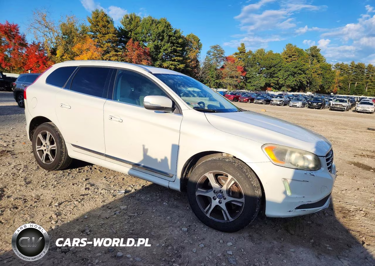 2015 Volvo Xc60 T6 Premier+ VIN:YV4902RC9F2571495 - 4