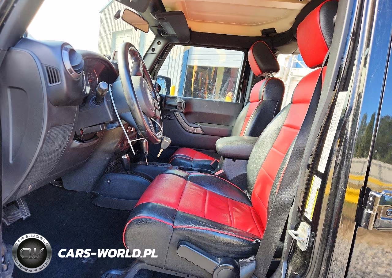 2011 Jeep Wrangler Unlimited Sport VIN:1J4HA3H17BL597206 - 7