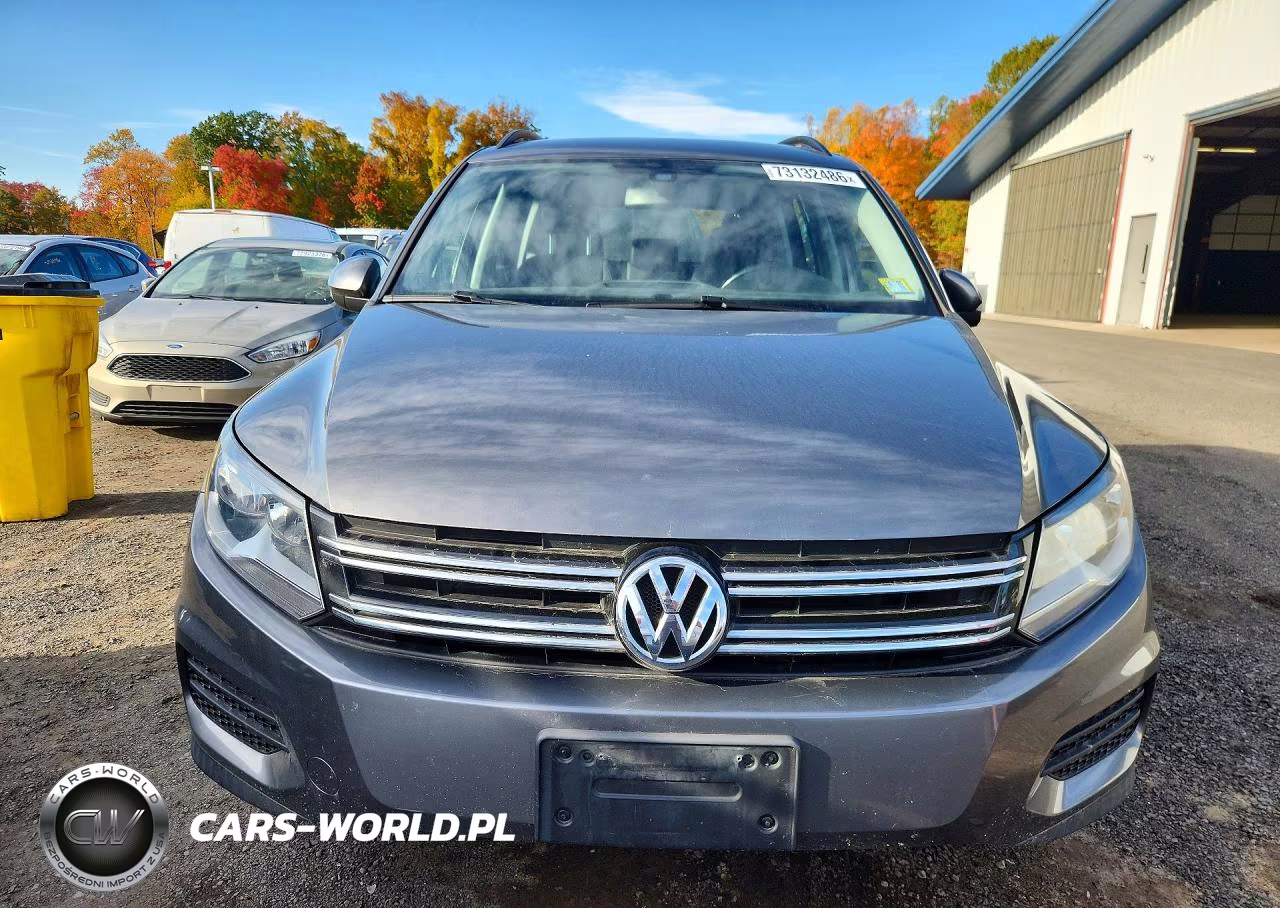 2016 Volkswagen Tiguan S VIN:WVGBV7AX5GW002005 - 5
