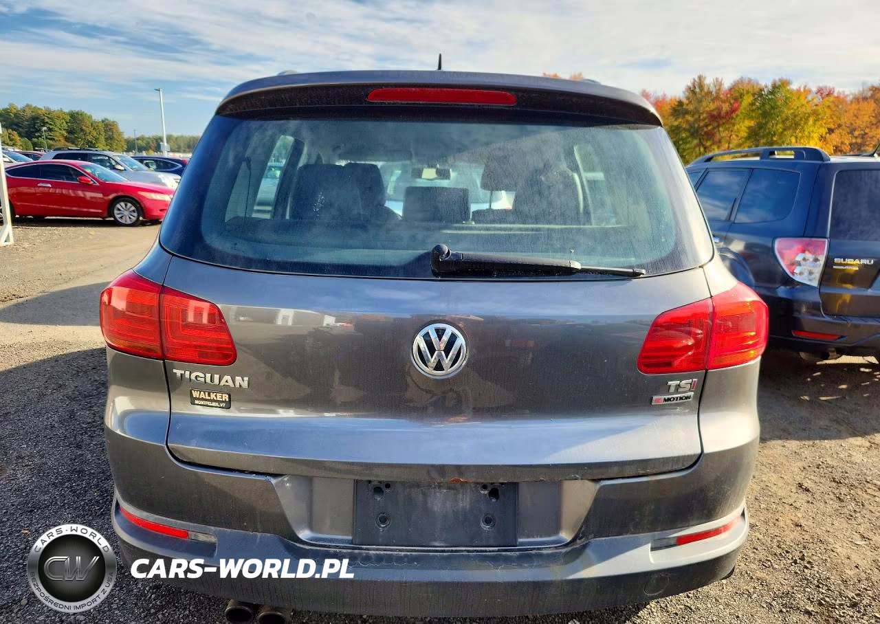 2016 Volkswagen Tiguan S VIN:WVGBV7AX5GW002005 - 6