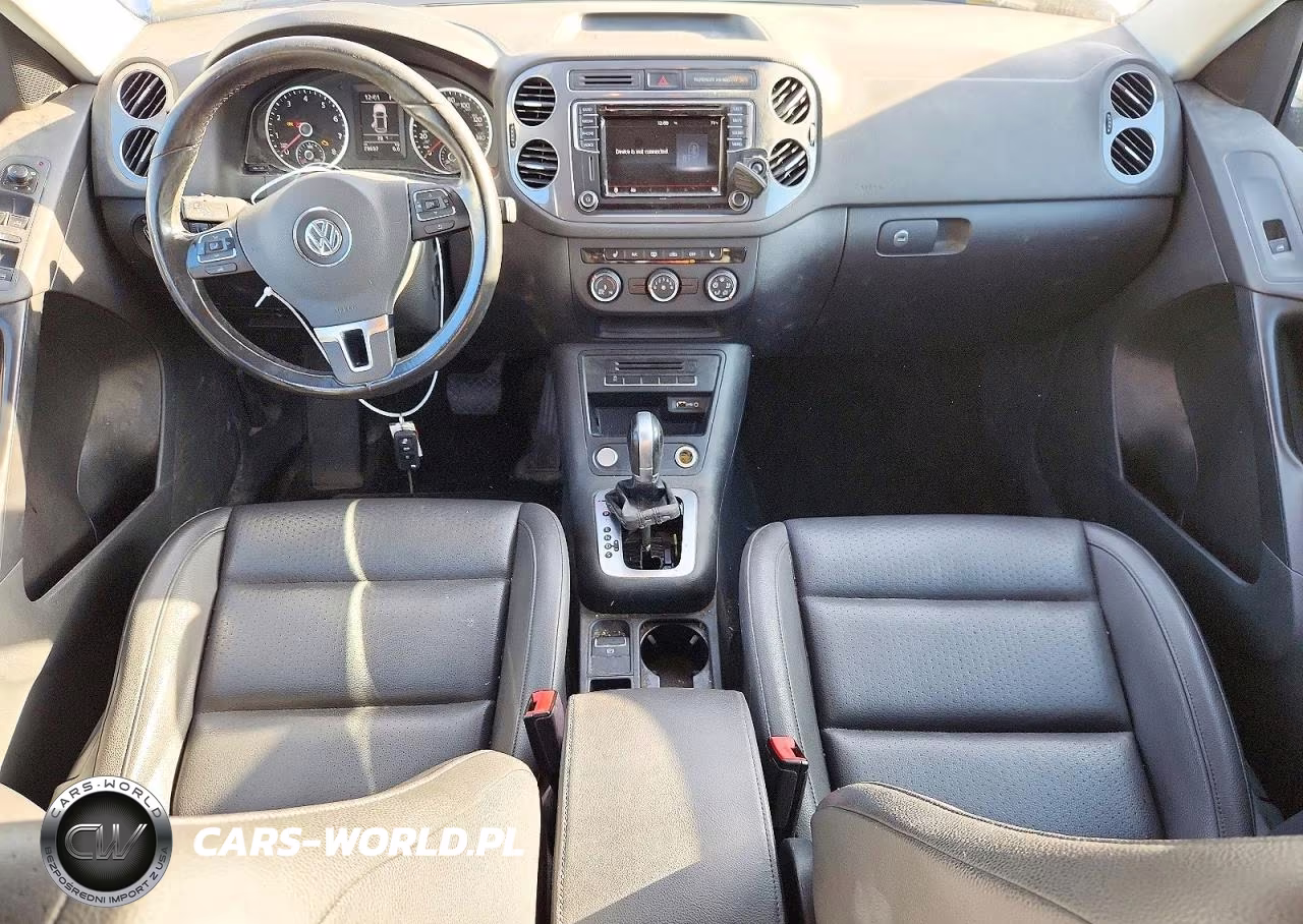 2017 Volkswagen Tiguan S VIN:WVGBV7AX0HW507175 - 8