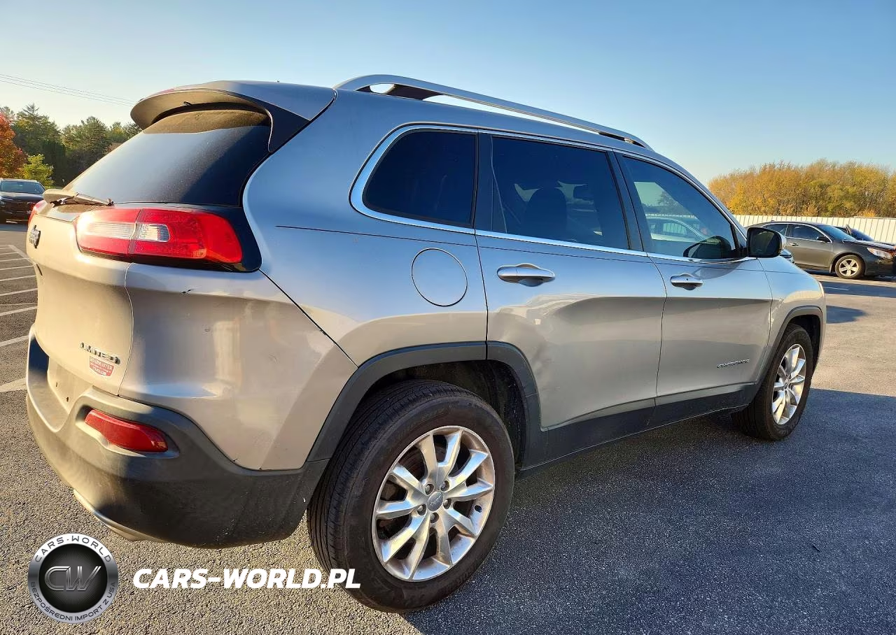 2015 Jeep Cherokee Limited VIN:1C4PJMDSXFW646022 - 3