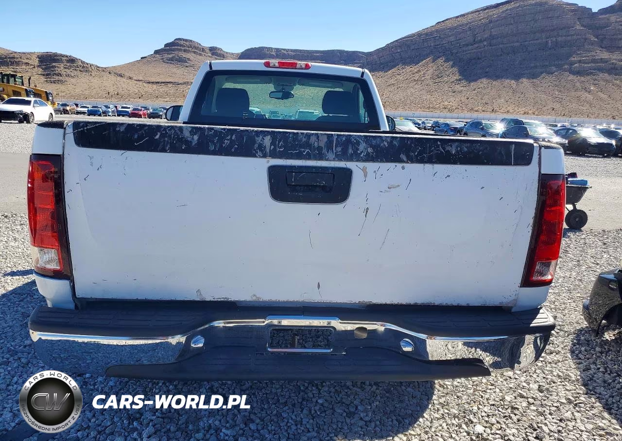 2007 GMC Sierra C2500 Heavy Duty VIN:1GTHC24K97E524018 - 6
