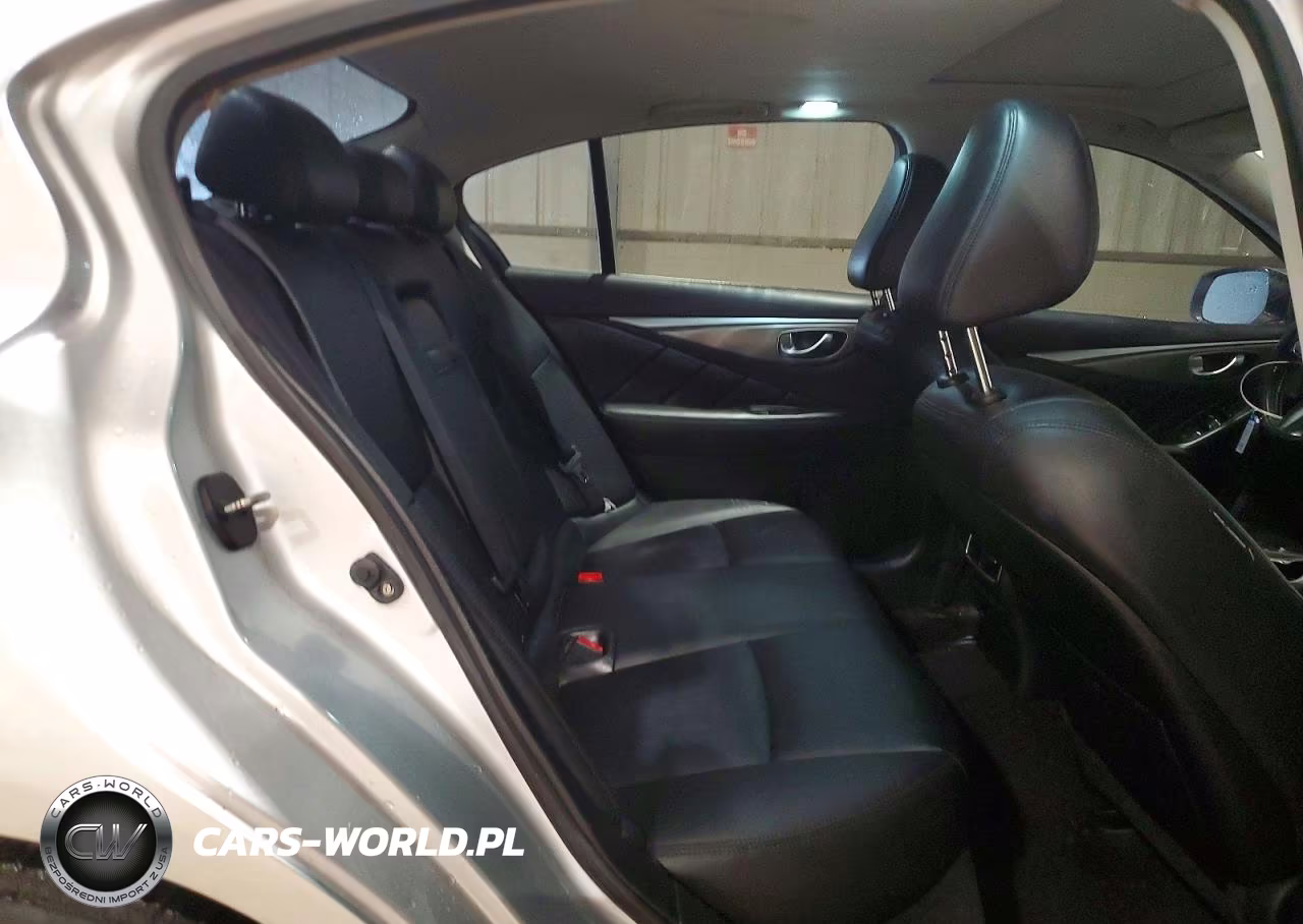 2014 Infiniti Q50 Base VIN:JN1BV7ARXEM704130 - 10