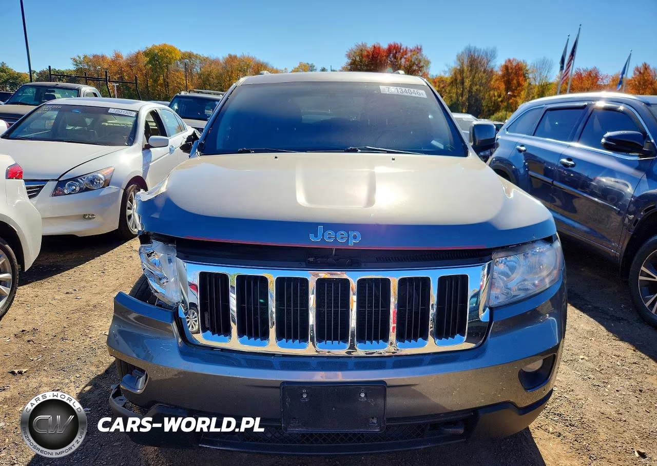 2013 Jeep Grand Cherokee Laredo VIN:1C4RJFAG7DC502687 - 5
