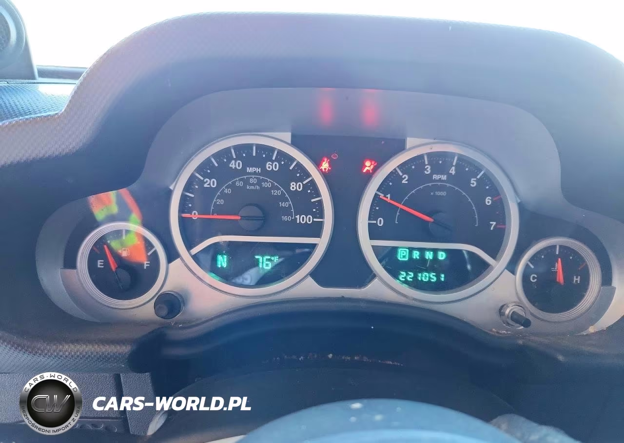 2008 Jeep Wranger VIN:1J4GA59188L531438 - 9