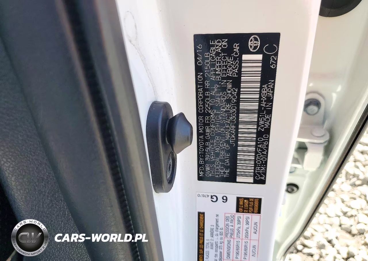 2016 Toyota Prius Two Eco VIN:JTDKARFU3G3019042 - 12