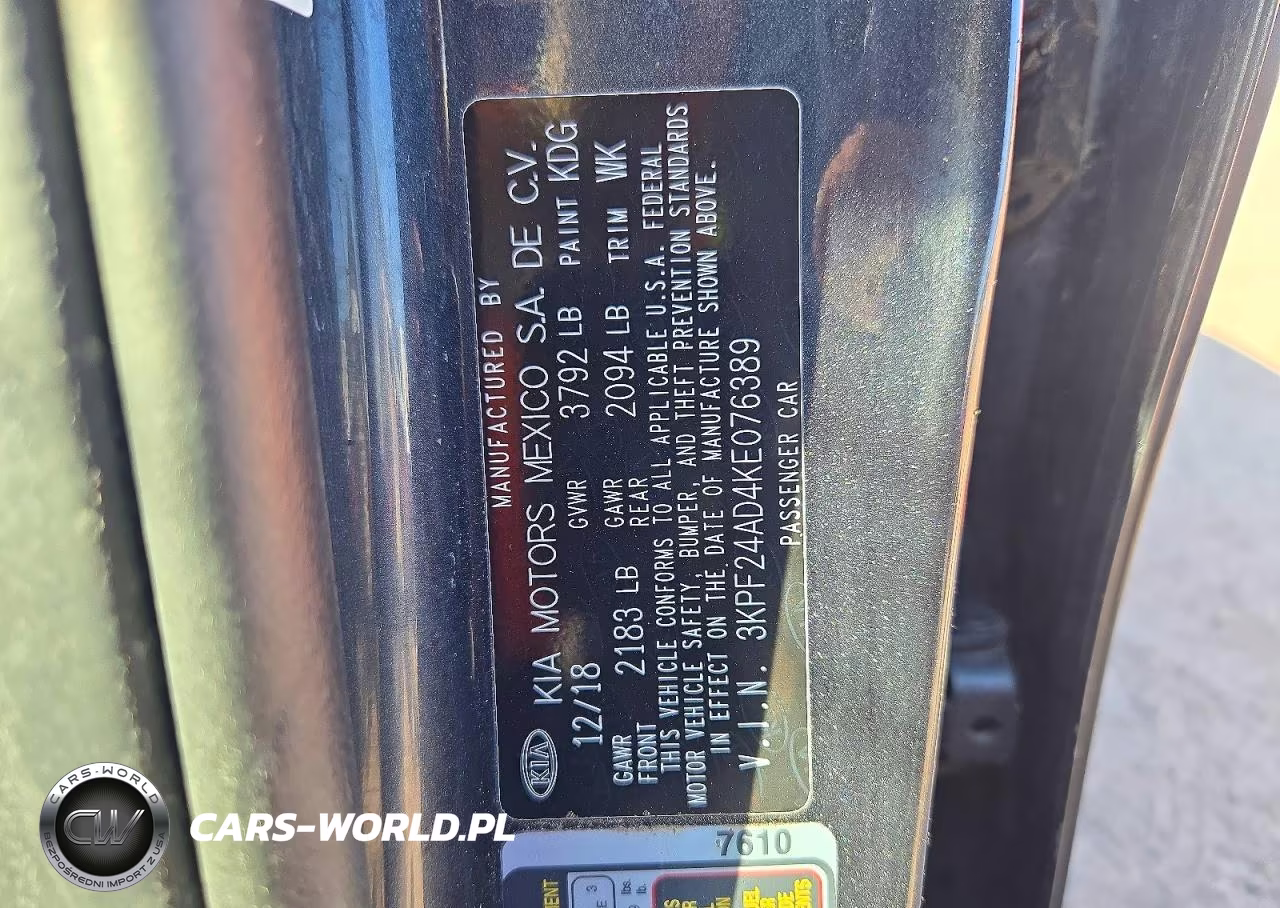 2019 Kia Forte Lxs VIN:3KPF24AD4KE076389 - 12
