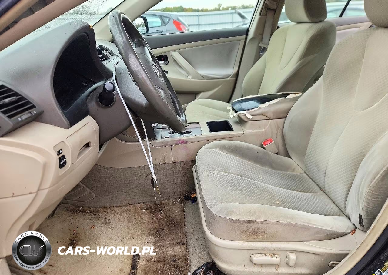 2007 Toyota Camry Le VIN:4T1BE46K87U695854 - 7