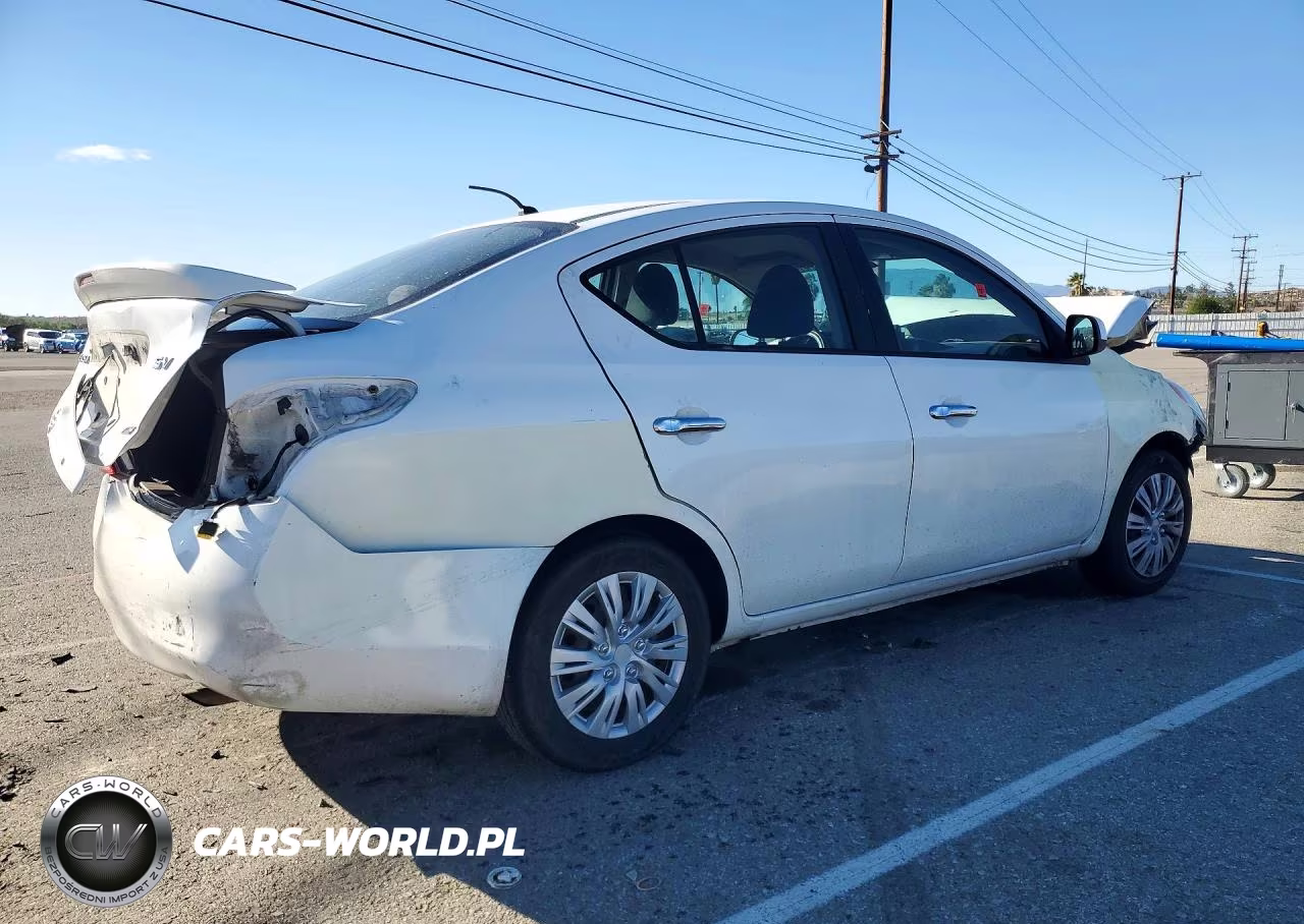 2013 Nissan Versa 1.6 S VIN:3N1CN7AP1DL889163 - 3
