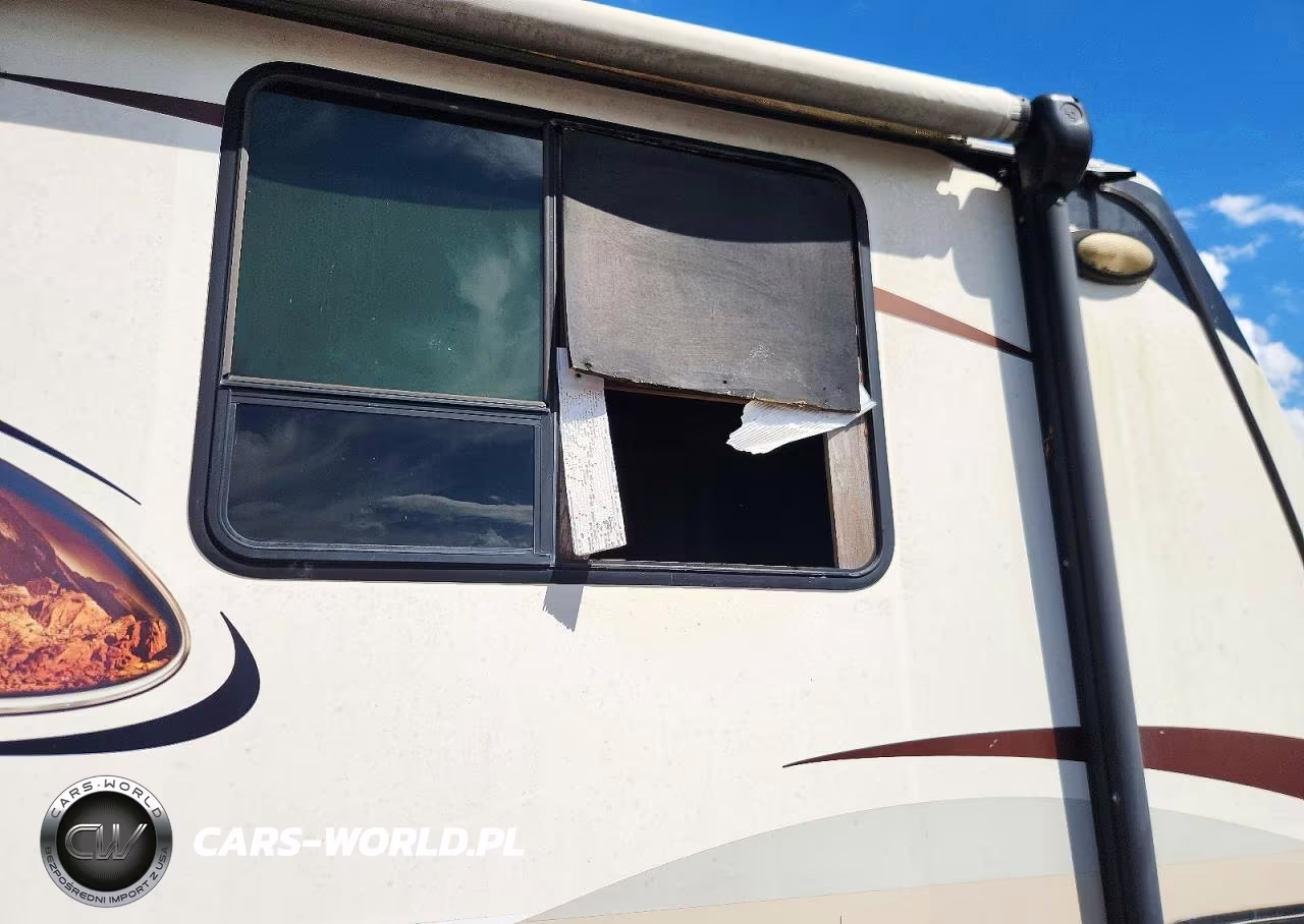 2013 Keystone Sprinter Camper VIN:4YDT29926D1532513 - 9