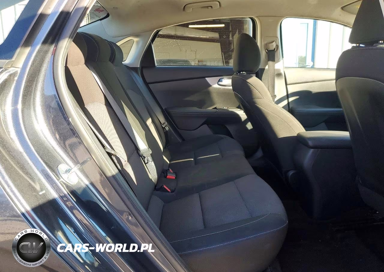 2023 Kia Forte Lxs VIN:3KPF24AD9PE552711 - 10