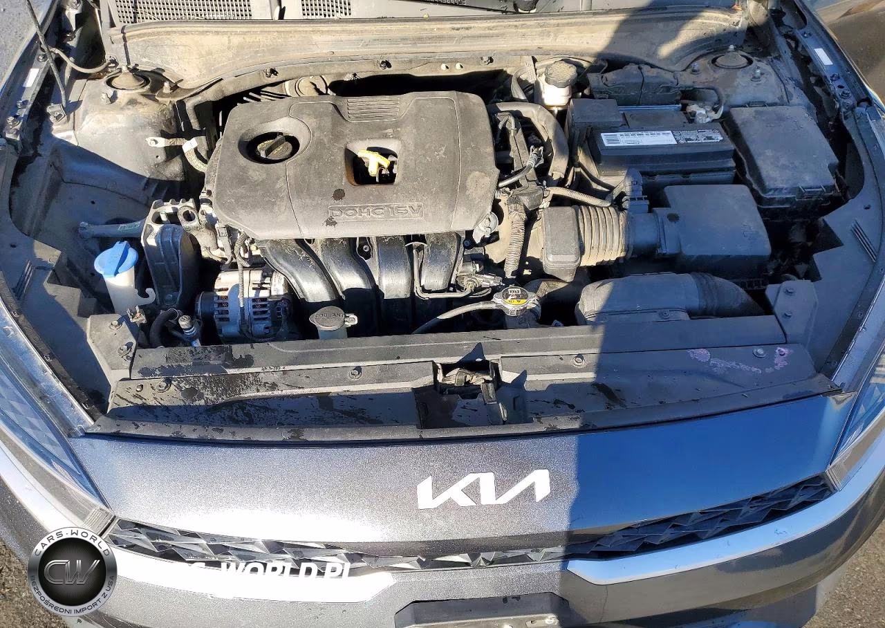 2023 Kia Forte Lxs VIN:3KPF24AD9PE552711 - 11