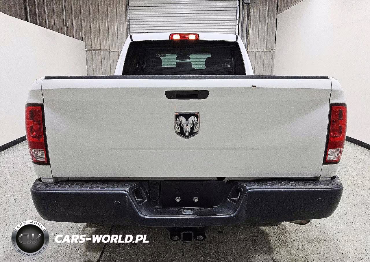 2020 Ram 1500 Classic Tradesman VIN:1C6RR6FG4LS158426 - 6