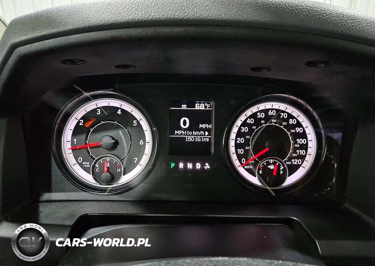 2020 Ram 1500 Classic Tradesman VIN:1C6RR6FG4LS158426 - 9