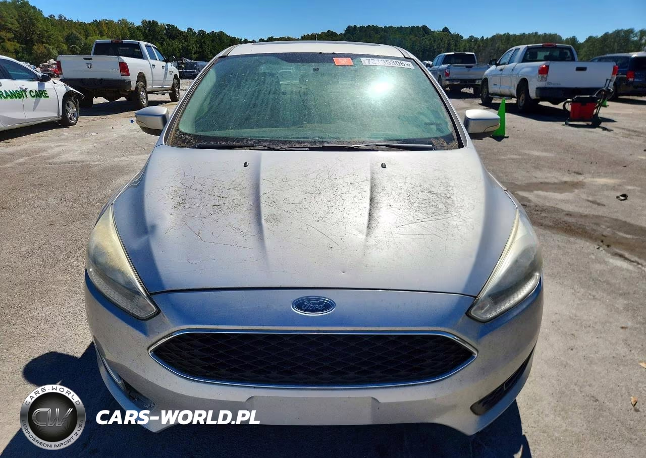 2015 Ford Focus Se VIN:1FADP3FE0FL344961 - 5