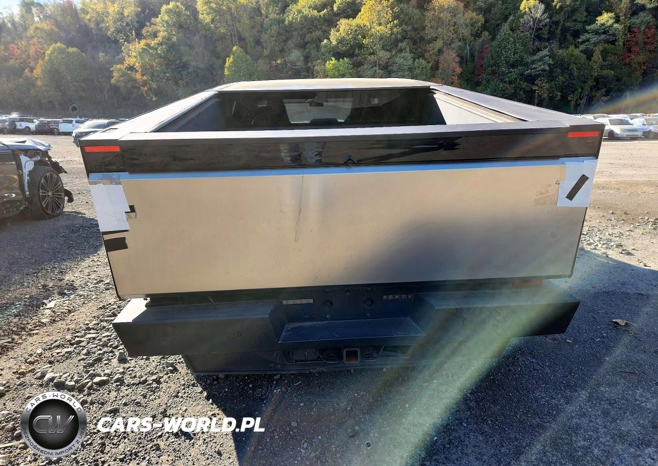 2024 Tesla Cybertruck VIN:7G2CEHED3RA041272 - 6