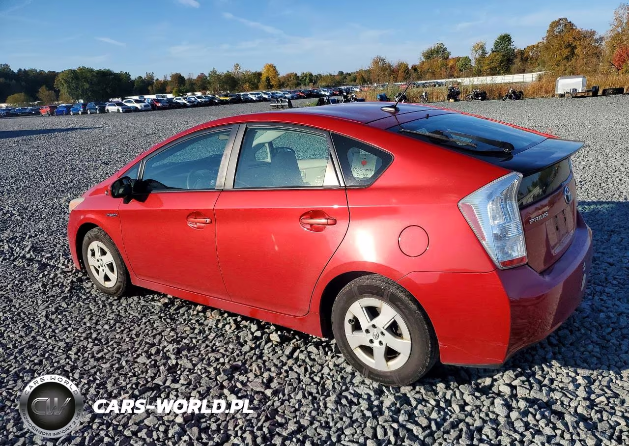 2011 Toyota Prius Two VIN:JTDKN3DU0B1435140 - 2