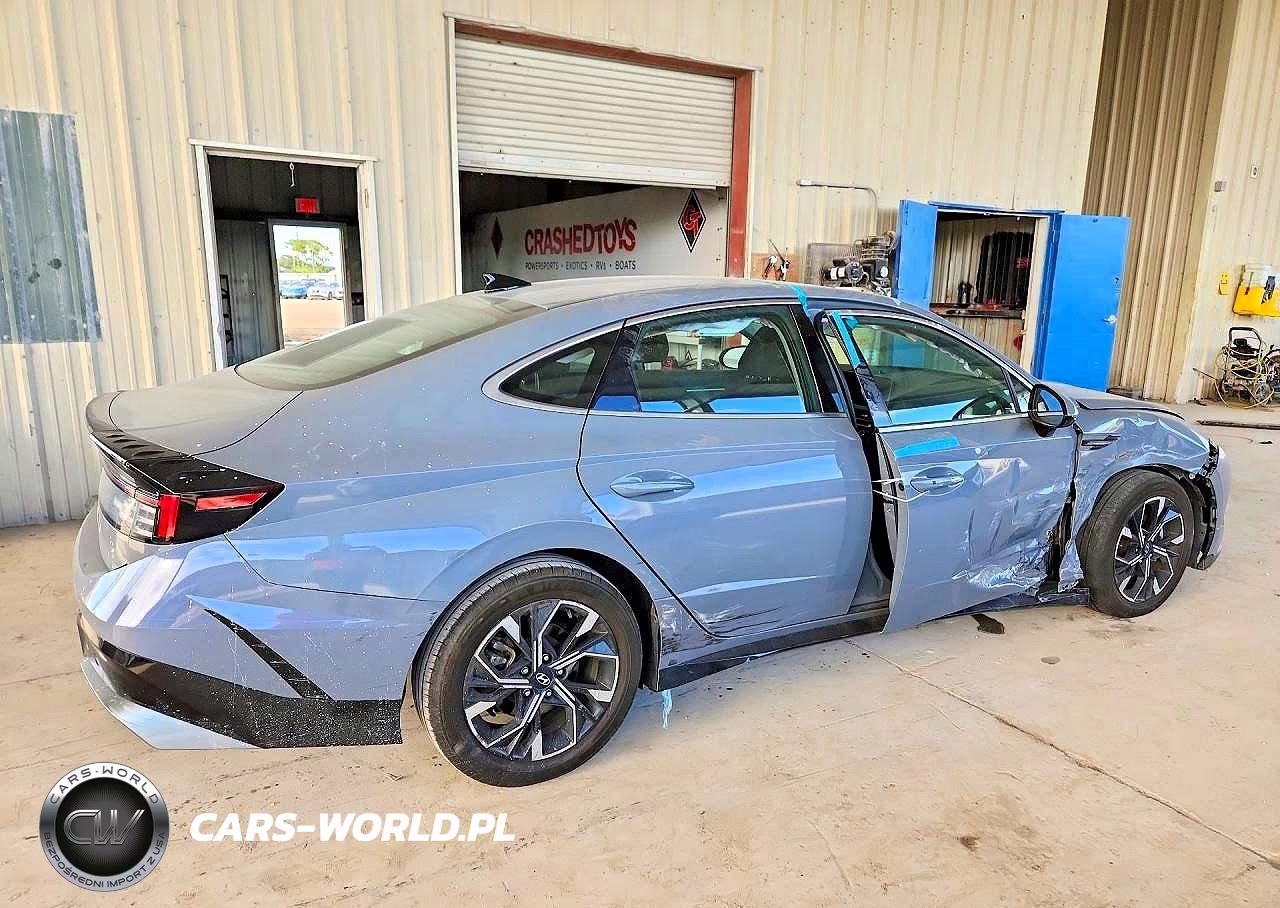 2025 Hyundai Sonata Sel VIN:KMHL64JA5SA436636 - 3