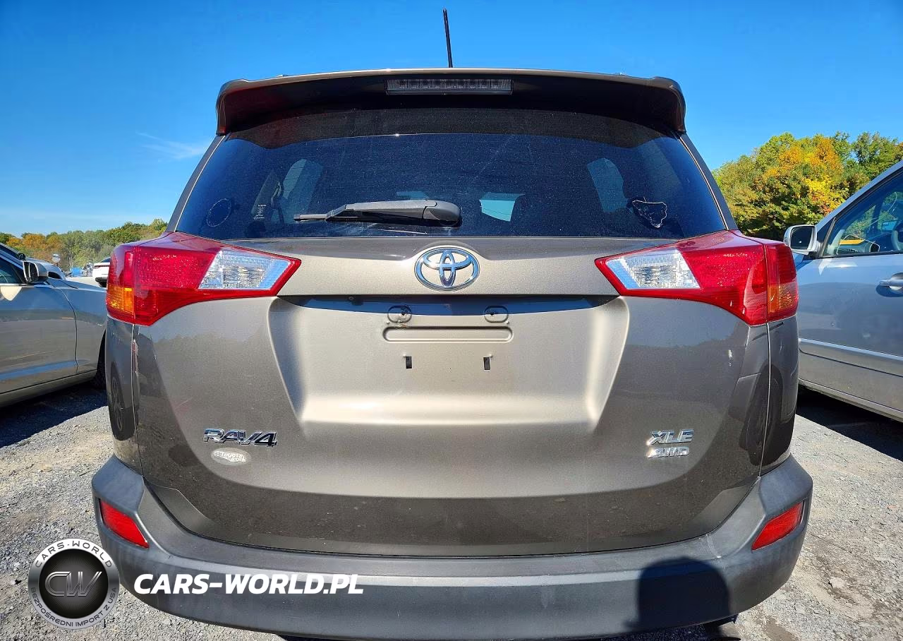 2015 Toyota Rav4 Xle VIN:JTMRFREV1FD157701 - 6