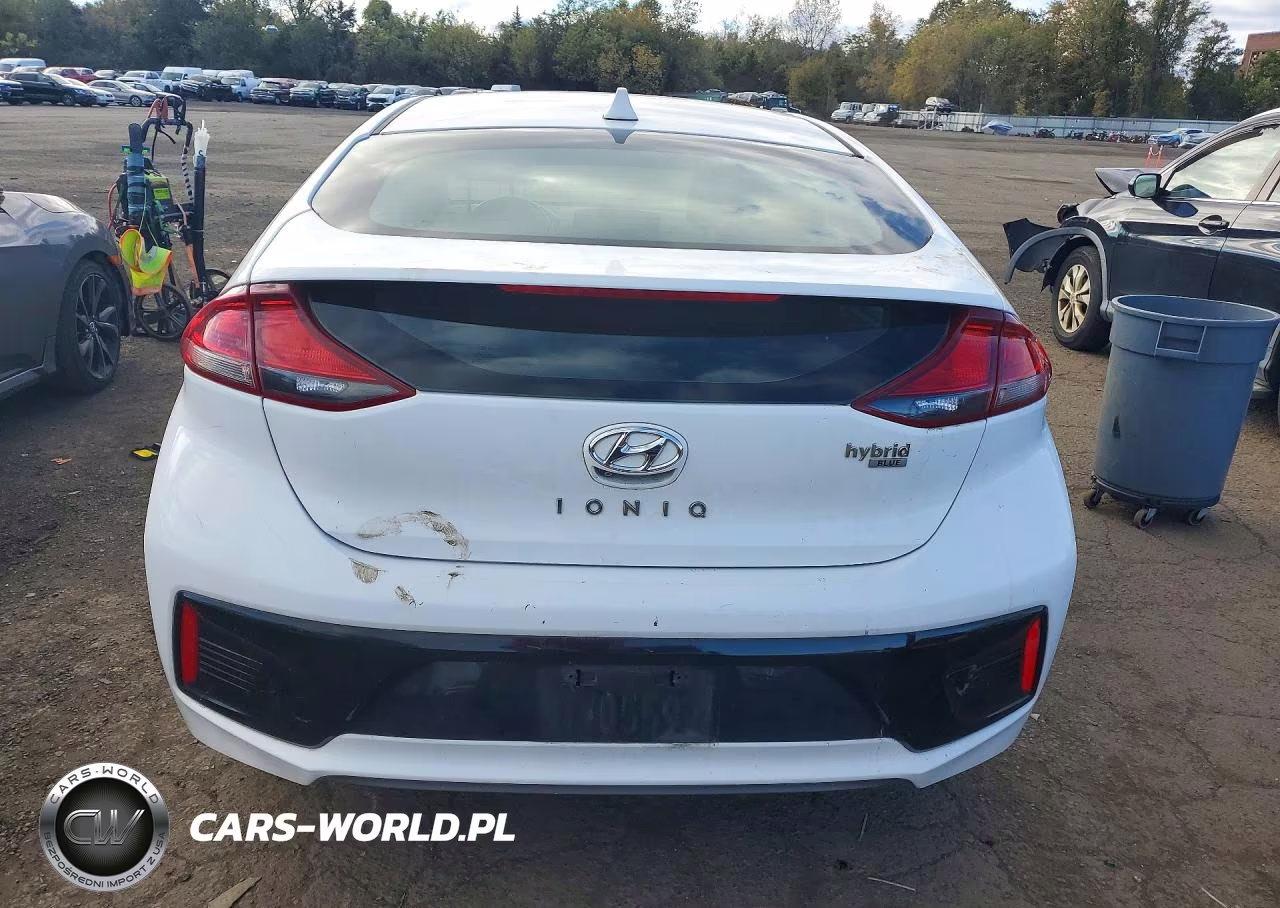 2017 Hyundai Ioniq Blue VIN:KMHC65LC5HU030609 - 6
