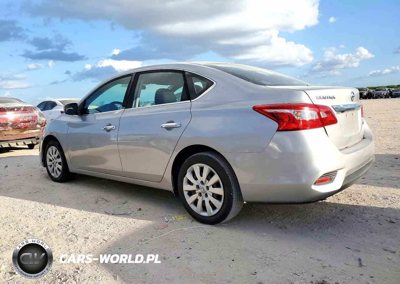 2018 Nissan Sentra S VIN:3N1AB7AP6JY297031 - 2