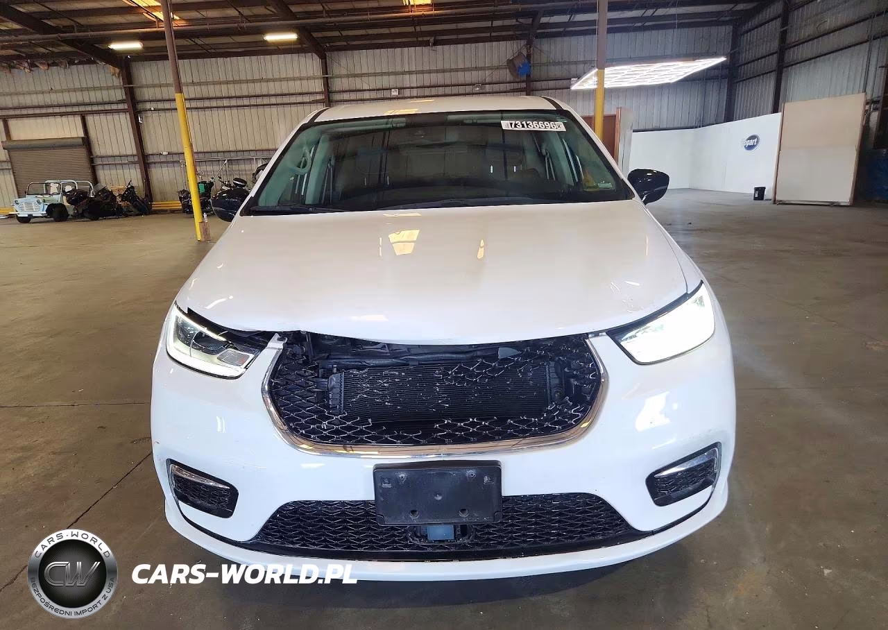 2024 Chrysler Pacifica Hybrid Select VIN:2C4RC1S78RR198716 - 5