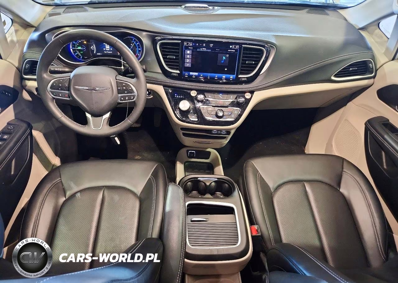 2024 Chrysler Pacifica Hybrid Select VIN:2C4RC1S78RR198716 - 8