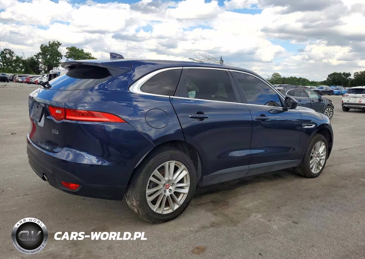 2018 Jaguar F-Pace Prestige VIN:SADCK2FX0JA266724 - 3