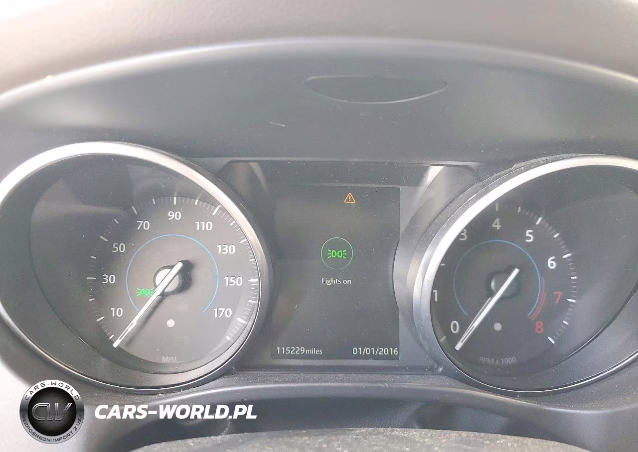 2018 Jaguar F-Pace Prestige VIN:SADCK2FX0JA266724 - 9