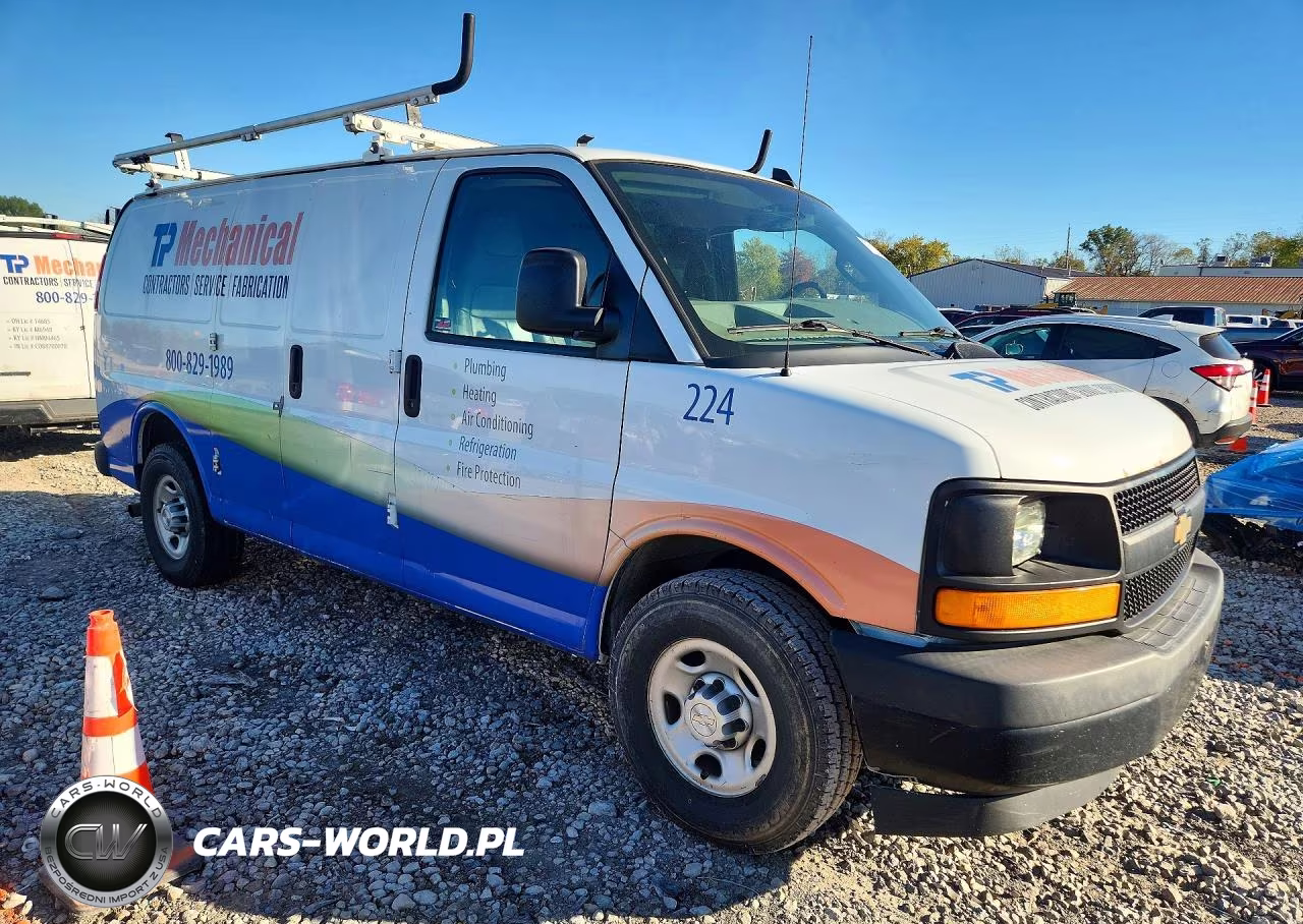 2017 Chevrolet Express G2500 VIN:1GCWGAFF7H1113702 - 4