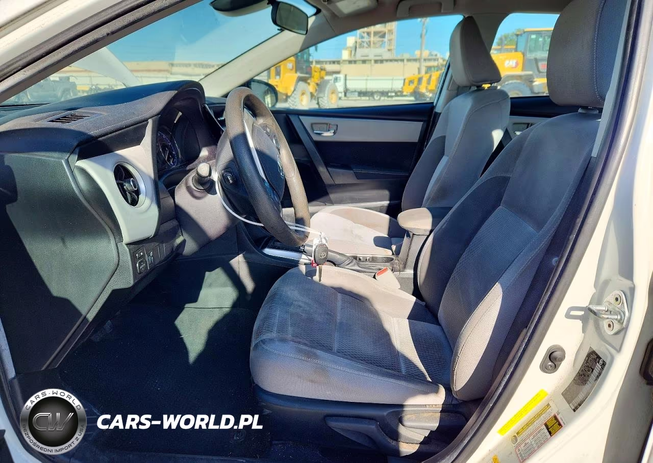2019 Toyota Corolla Le VIN:5YFBURHE1KP860600 - 7