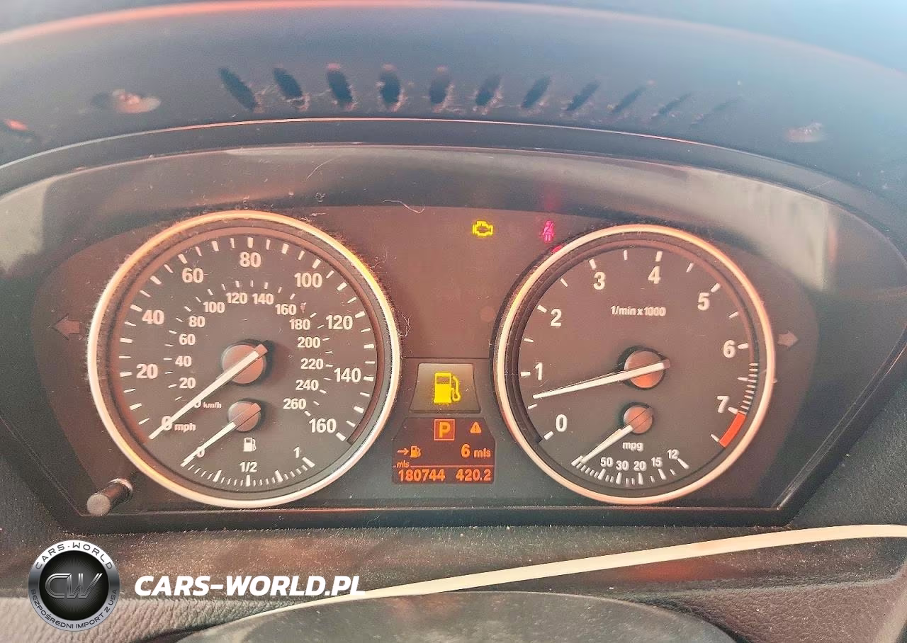2013 BMW X5 xDrive35I VIN:5UXZV4C51D0B20405 - 9