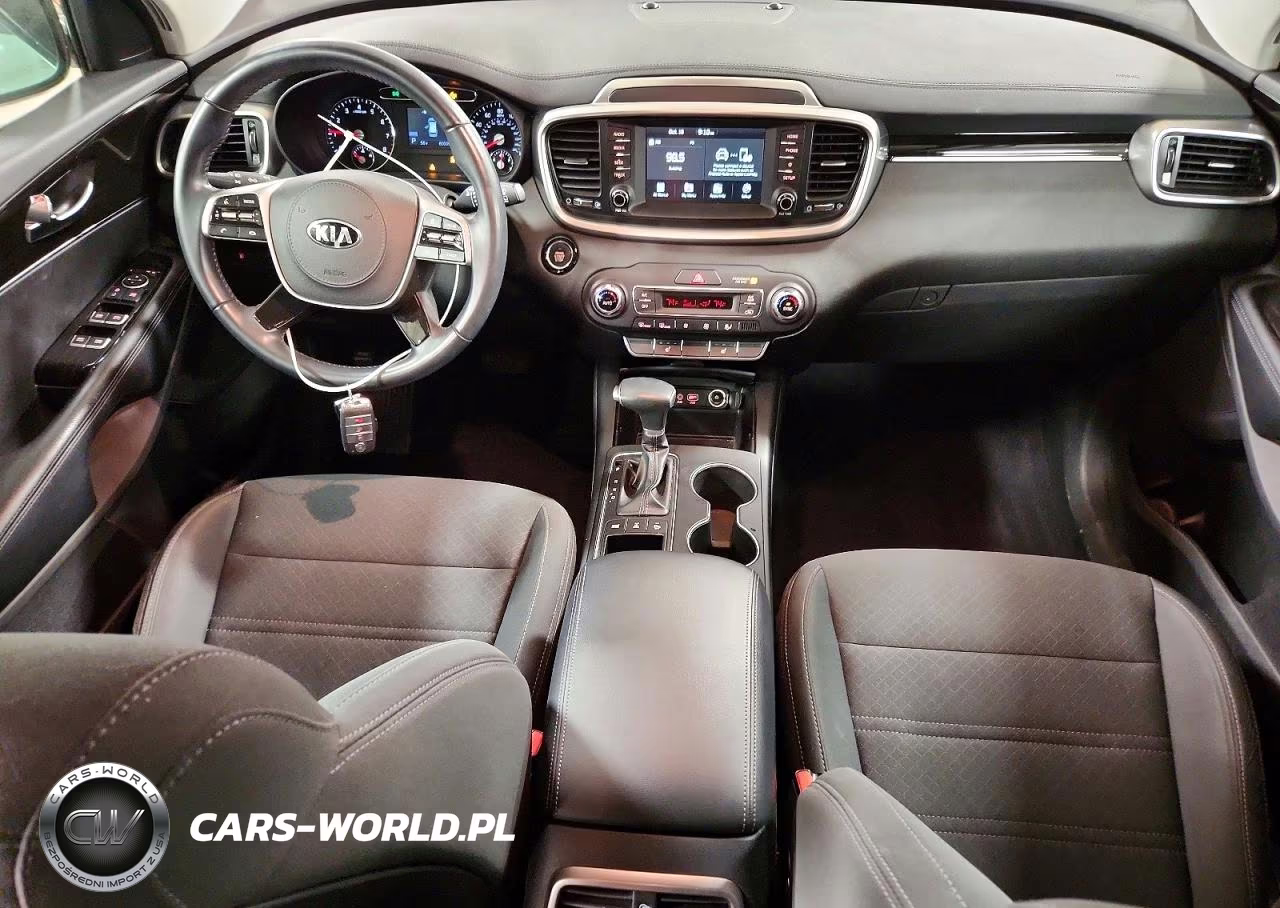 2020 Kia Sorento S VIN:5XYPGDA54LG697764 - 8