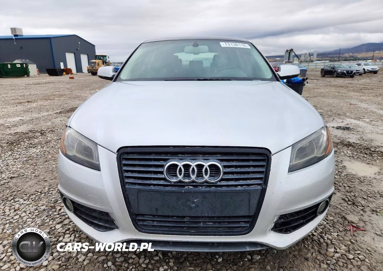 2011 Audi A3 Premium Plus VIN:WAUKJAFM3BA163287 - 5
