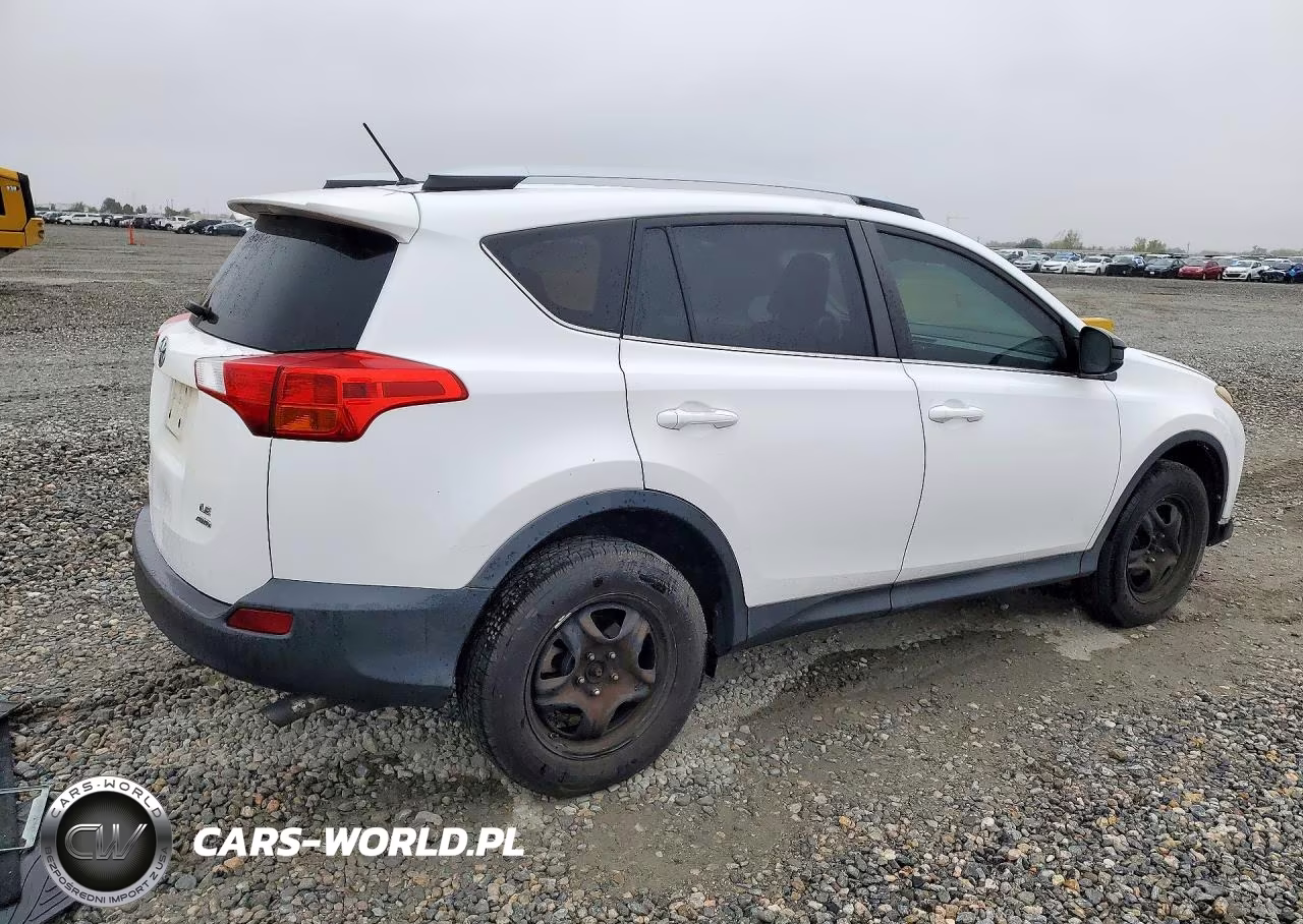 2015 Toyota Rav4 Le VIN:2T3BFREV1FW337085 - 3