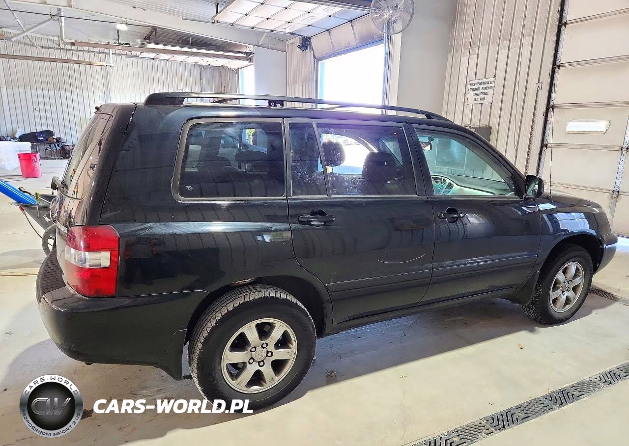 2005 Toyota Highlander Base VIN:JTEEP21A350127848 - 3