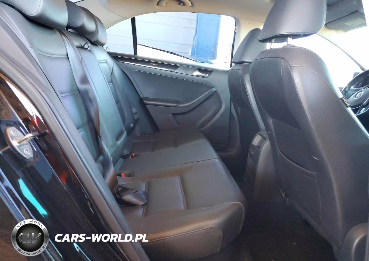 2017 Volkswagen Jetta Sel VIN:3VWL17AJXHM208256 - 10