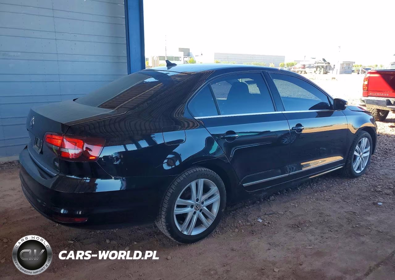 2017 Volkswagen Jetta Sel VIN:3VWL17AJXHM208256 - 3