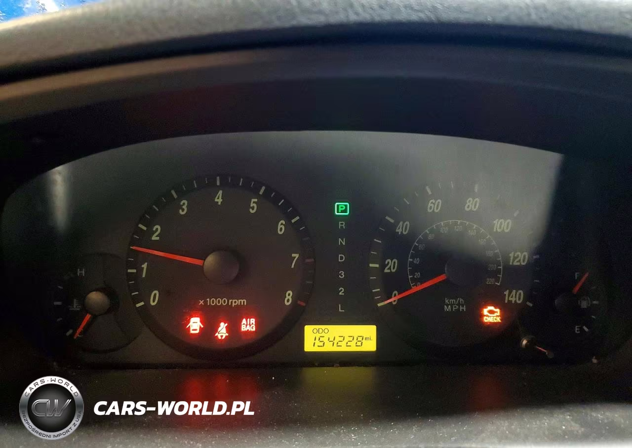 2005 Hyundai Elantra Gls VIN:KMHDN46D25U165029 - 9