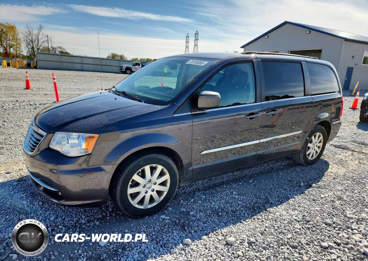 2015 Chrysler Town & Country Touring VIN:2C4RC1BG9FR589353 - 1