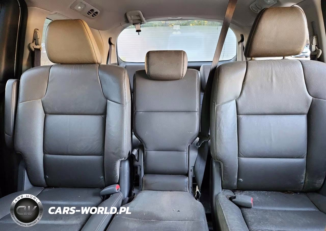 2013 Honda Odyssey Touring VIN:5FNRL5H91DB040500 - 10